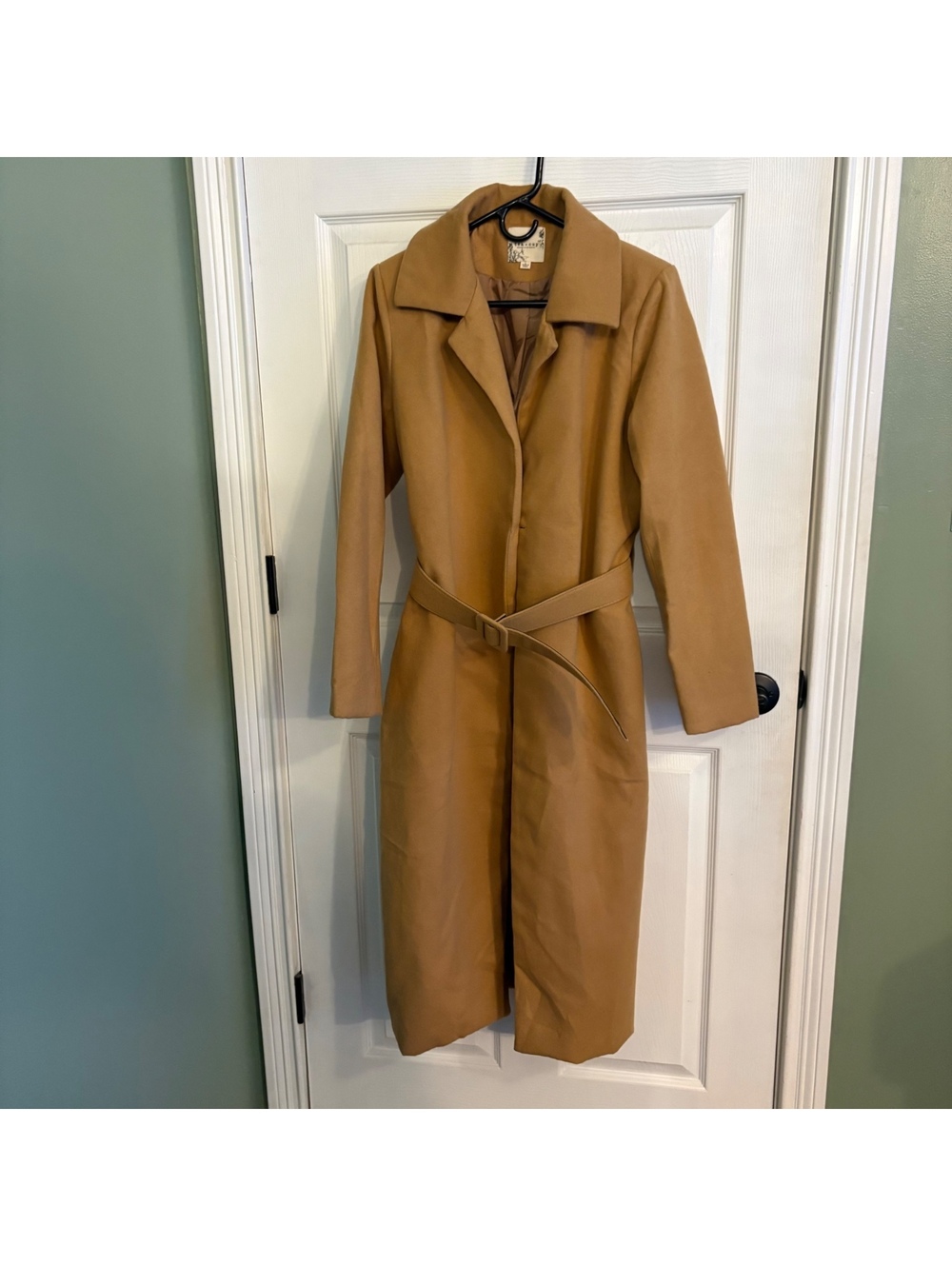 Tea Cup women’s long camel tan belted peacoat size Large